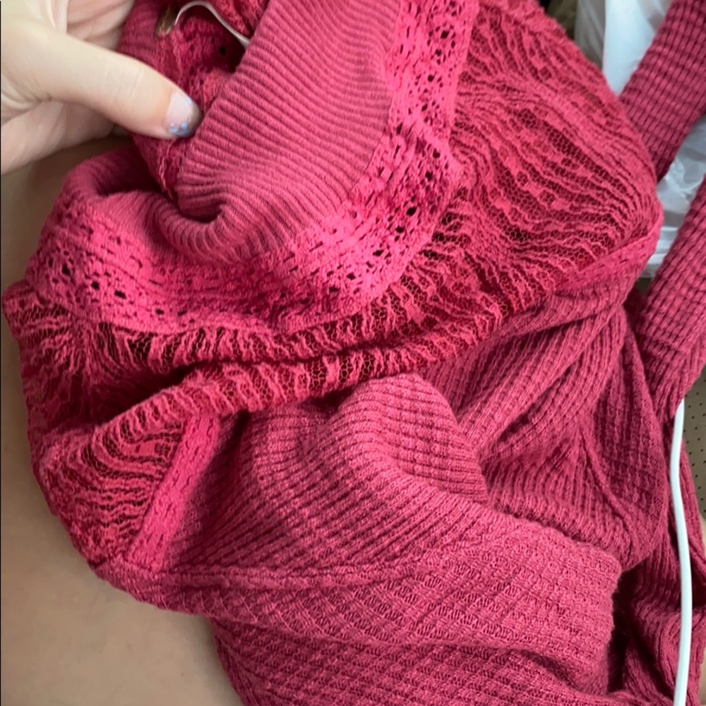 Free People pink lace inset oversized thermal - Picture 9 of 9